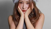 8 Gaya Tenka Hashimoto, Artis Jepang Disebut Dapat Donor Sperma Elon Musk