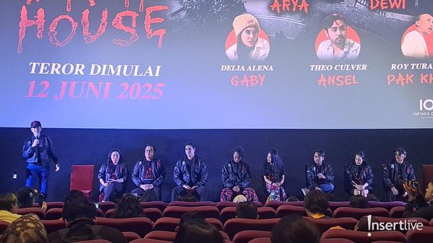Konferensi Pers Film The Dark House