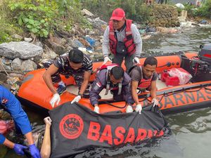 Selebgram Ini Akhiri Hidup dengan Loncat dari Jembatan Teluk Kendari Selebgram Ini Akhiri Hidup dengan Loncat dari Jembatan Teluk Kendari