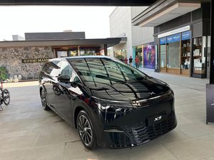 MPV Listrik Premium Xpeng X9 Bakal Dirakit di Purwakarta