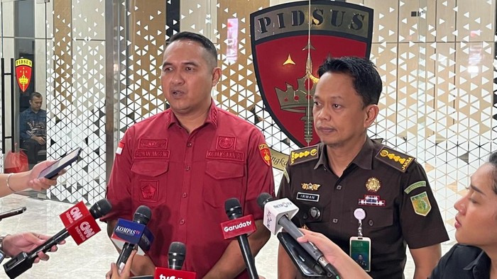 Asisten Pidana Khusus (Aspidsus) Kejati NTT, Ridwan Sujana Angsar (Ondang/detikcom)