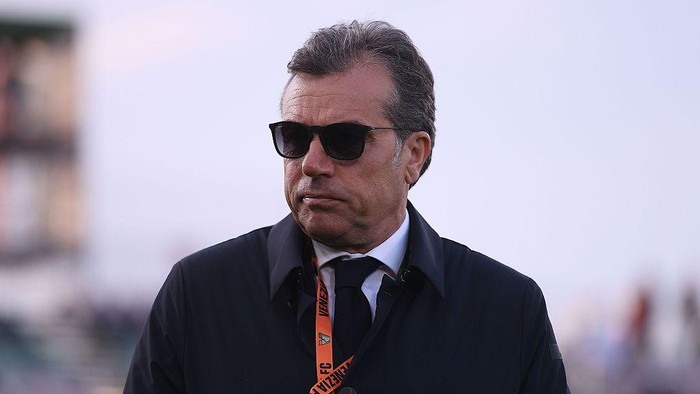VENICE, ITALY - MAY 25: Sports manager Cristiano Giuntoli of Juventus looks on during the Serie A match between Venezia and Juventus at Stadio Pier Luigi Penzo on May 25, 2025 in Venice, Italy. (Photo by Alessandro Sabattini/Getty Images)