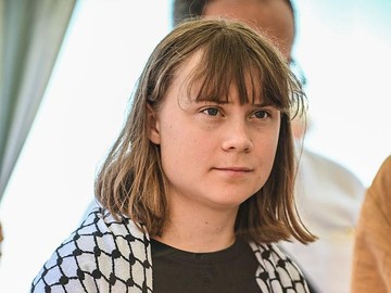 Greta Thunberg Kembali ke Swedia Setelah Dideportasi dari Israel