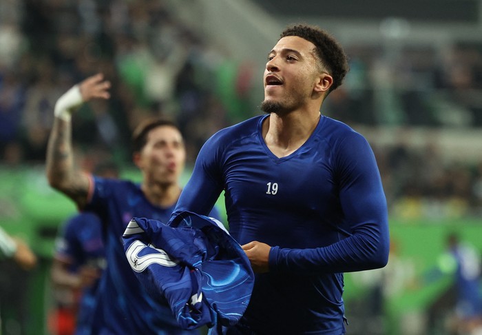 Soccer Football - Conference League - Final - Real Betis v Chelsea - Wroclaw Stadium, Wroclaw, Poland - May 28, 2025 Chelseas Jadon Sancho celebrates scoring their third goal REUTERS/Kacper Pempel