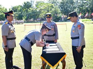 Brigjen Baskoro Tri Prabowo Resmi Gantikan Brigjen Awi sebagai Wakapolda NTT Brigjen Baskoro Tri Prabowo Resmi Gantikan Brigjen Awi sebagai Wakapolda NTT