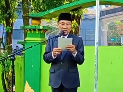 Pesan Menohok Kemenag Lamongan Usai Muncul Grup Facebook Gay