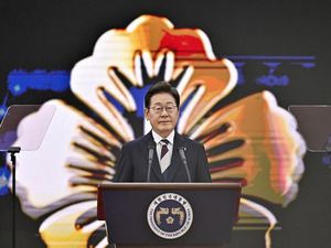 Resmi Dilantik, Presiden Baru Korsel Janji Buka Dialog dengan Korut