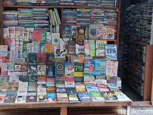 Cerita Runtuhnya Surga Buku Kwitang, Saksi Bisu Pertemuan Cinta & Rangga Cerita Runtuhnya Surga Buku Kwitang, Saksi Bisu Pertemuan Cinta & Rangga