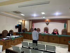 Korupsi Rp 2,1 Miliar, Eks Ketua LPD Mendoyo Dangin Tukad Divonis 6 Tahun Bui Korupsi Rp 2,1 Miliar, Eks Ketua LPD Mendoyo Dangin Tukad Divonis 6 Tahun Bui