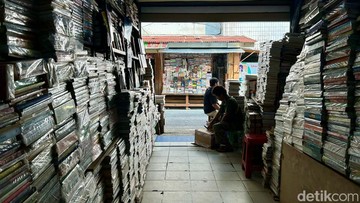 Kesunyian Kok Kwitang di Balik Buku Murah