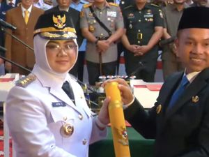 Dilantik Gubernur Riau, Afni Jadi Bupati Perempuan Pertama Pimpin Siak