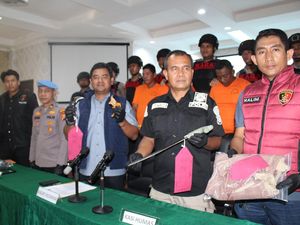 Peran 5 Tersangka Premanisme di Pekanbaru: Penyewa Preman Ikut Dijerat Peran 5 Tersangka Premanisme di Pekanbaru: Penyewa Preman Ikut Dijerat