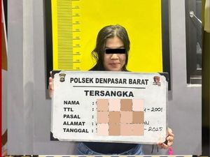 PSK di Denpasar Gondol Motor Pria yang Baru Diajak Berhubungan Seks PSK di Denpasar Gondol Motor Pria yang Baru Diajak Berhubungan Seks