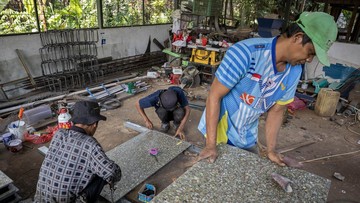 Inovasi Furnitur Unik dari Sampah Plastik
