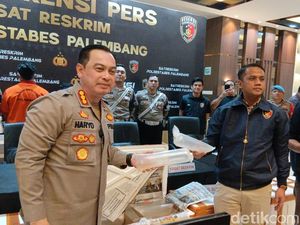 63.100 Baby Lobster yang Diamankan di Palembang Akan Dibawa ke Jambi 63.100 Baby Lobster yang Diamankan di Palembang Akan Dibawa ke Jambi