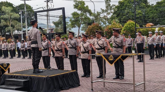 Upacara sertijab PJU Polres Trenggalek