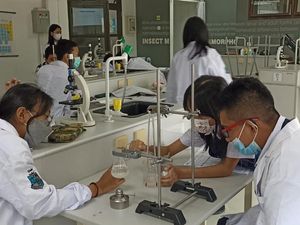 Jam Masuk Sekolah di Jabar 06.30 WIB, Keluarga hingga Sekolah Harus Disiapkan Jam Masuk Sekolah di Jabar 06.30 WIB, Keluarga hingga Sekolah Harus Disiapkan