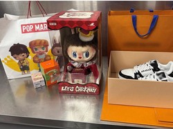 Bea Cukai Tahan Ratusan Turis gegara Bawa Uang sampai Barang Mewah