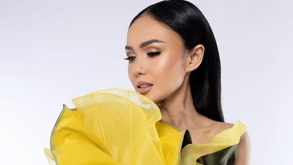 Perayaan Sederhana tapi Bermakna di Ultah ke-53 Yuni Shara