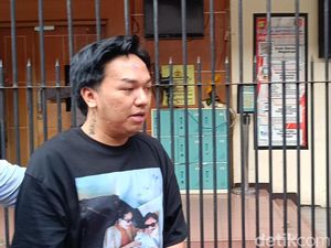 Asisten Nikita Mirzani Diserahkan ke Jaksa: Sampai Ketemu di Pengadilan