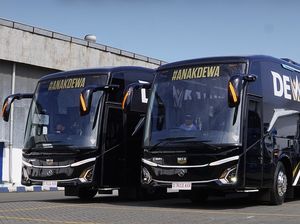 Mewah Banget! Bus Baru Dewa United Pakai Bodi Adiputro dan Sasis Mercy