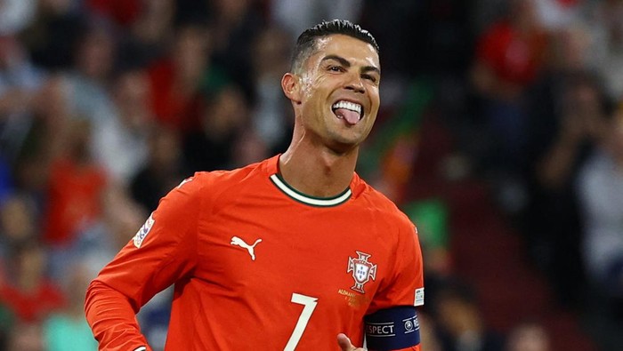 Cristiano Ronaldo Soccer Football - Nations League - Semi Final - Germany v Portugal - Allianz Arena, Munich, Germany - June 4, 2025 Portugals Cristiano Ronaldo reacts REUTERS/Kai Pfaffenbach