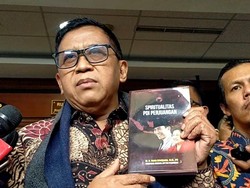 Cerita Hasto di Rutan: Tirakat Bikin Buku hingga Akrab Sesama Tahanan