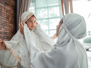 5 Hadits tentang Anak Perempuan yang Jarang Dibahas 5 Hadits tentang Anak Perempuan yang Jarang Dibahas