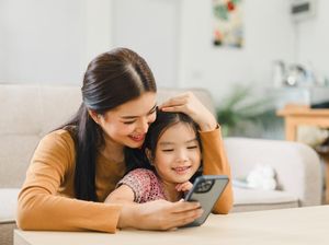 Apple Tambah Fitur Baru untuk Lindungi Anak Saat Online Apple Tambah Fitur Baru untuk Lindungi Anak Saat Online