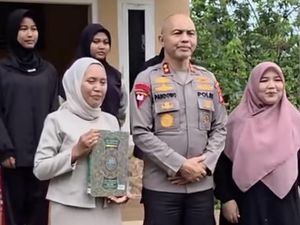 Ibu Hamil di Bangka Ngidam Bertemu Kapolda, Dihadiahi Hewan Kurban Ibu Hamil di Bangka Ngidam Bertemu Kapolda, Dihadiahi Hewan Kurban