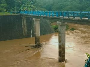 Debit Air Tinggi, Green Canyon Pangandaran Ditutup Sementara