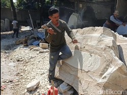 Duka Berlipat di Balik Tragedi Longsor Gunung Kuda