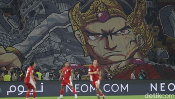 Saat Gatot Kaca Bertameng Membentang di GBK