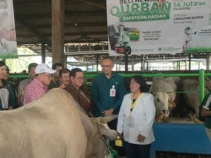 Pramono Tinjau Dharma Jaya Jelang Idul Adha, Pastikan Tak Ada Hewan Sakit