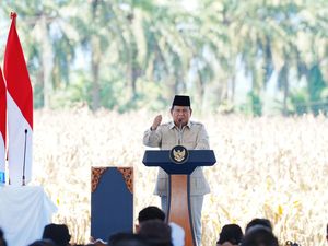 Prabowo: Saya Diberi Jaminan Mentan-Kapolri, 2026 RI Tak Impor Jagung Prabowo: Saya Diberi Jaminan Mentan-Kapolri, 2026 RI Tak Impor Jagung