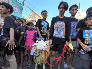 Lewat Tradisi Qurban Runner, Pemkab Gresik Ajak Pemuda Jadi Peternak Lewat Tradisi Qurban Runner, Pemkab Gresik Ajak Pemuda Jadi Peternak
