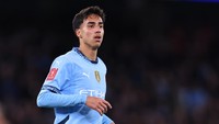 Sementara Vitor Reis, pemain muda Brasil, dibeli seharga 40 juta Euro dari Palmeiras, setara Rp 742,7 miliar. Total, City sudah mengeluarkan dana 285 juta Euro atau Rp 5,2 triliun demi 5 pemain saja. Harga jual pemain tersebut tentu bersifat spekulasi alias berdasarkan laporan yang beredar. (Foto: Robbie Jay Barratt - AMA/Getty Images)