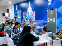 Sederet Kritik Publik pada SPMB Perdana, Daya Tampung Kurang-Untungkan Siswa Tertentu