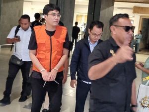 Polisi Tangkap WN China Penyelundup Manusia dari Labuan Bajo ke Australia