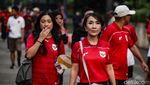 Yang Muda Jangan Kalah, Emak-emak Ikut Merahkan GBK