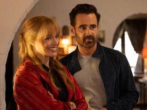 Margot Robbie dan Colin Farrell Berandai-andai Bisa Mengulang Waktu Margot Robbie dan Colin Farrell Berandai-andai Bisa Mengulang Waktu