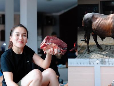 Ayu Ting Ting Beraksi! Ikut Potong Daging Kurban di Rumah