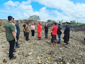 Kades Bantah Pernyataan Pemprov Bali Soal Pemindahan TPA ke Temesi Berlanjut Kades Bantah Pernyataan Pemprov Bali Soal Pemindahan TPA ke Temesi Berlanjut