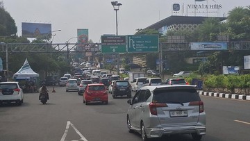 Lalin di Puncak Bogor Padat, One Way dari Arah Jakarta Diterapkan