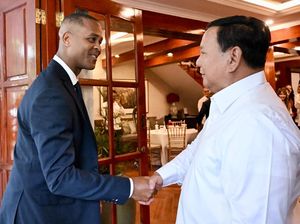 Kluivert Merasa Terhormat Diundang Prabowo Makan Siang: Kami Terima Kasih Kluivert Merasa Terhormat Diundang Prabowo Makan Siang: Kami Terima Kasih