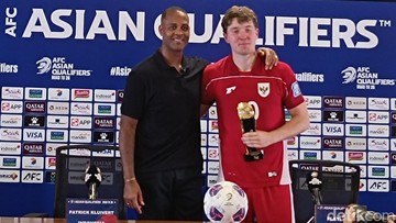 Kluivert Tidak Beda-bedakan Pemain Lokal dan Diaspora