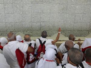 Ke Sini Perginya Kerikil Jumrah yang Dilempar Jutaan Jemaah Haji Ke Sini Perginya Kerikil Jumrah yang Dilempar Jutaan Jemaah Haji
