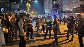 Momen Tim Raga Polres Inhil Riau Tetap Turun di Malam Takbiran Idul Adha