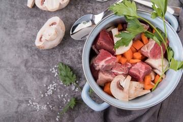 4 Cara Merebus Daging Sapi Agar Cepat Empuk, Tanpa Presto!