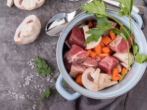 Tata Cara Merebus Daging yang Benar dengan Berbagai Metode, Dijamin Empuk! Tata Cara Merebus Daging yang Benar dengan Berbagai Metode, Dijamin Empuk!